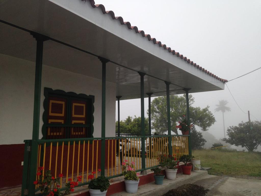 Hostal Casa De Los Taitas Salento Ngoại thất bức ảnh