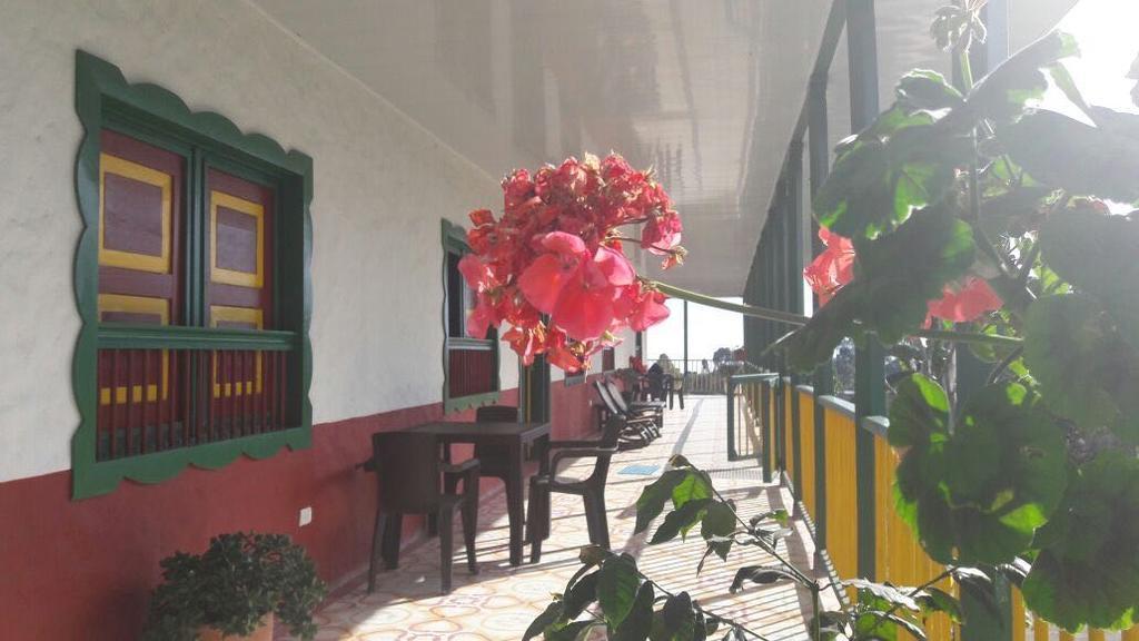Hostal Casa De Los Taitas Salento Ngoại thất bức ảnh